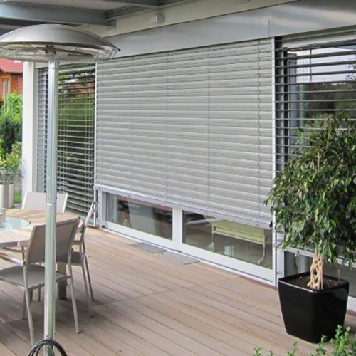 Brisesoleil orientable store extérieur maison